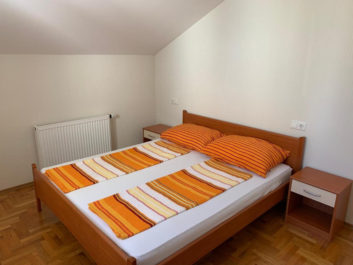 Apartments Dumancic Biograd Na Moru Ngoại thất bức ảnh
