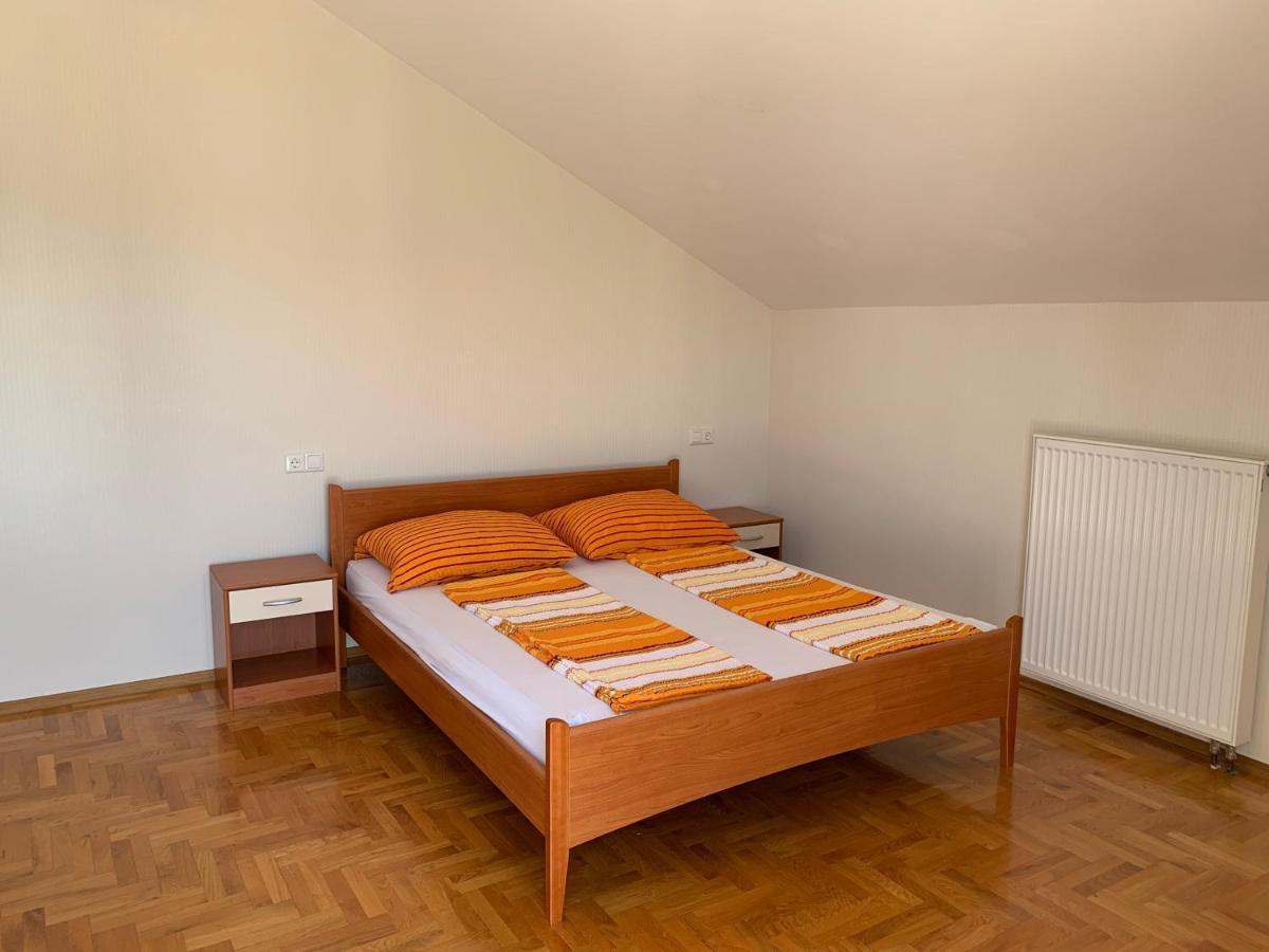 Apartments Dumancic Biograd Na Moru Ngoại thất bức ảnh