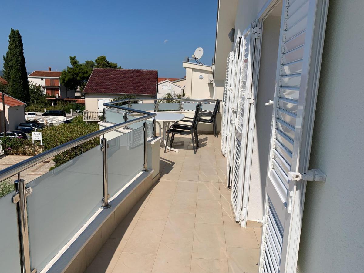 Apartments Dumancic Biograd Na Moru Ngoại thất bức ảnh