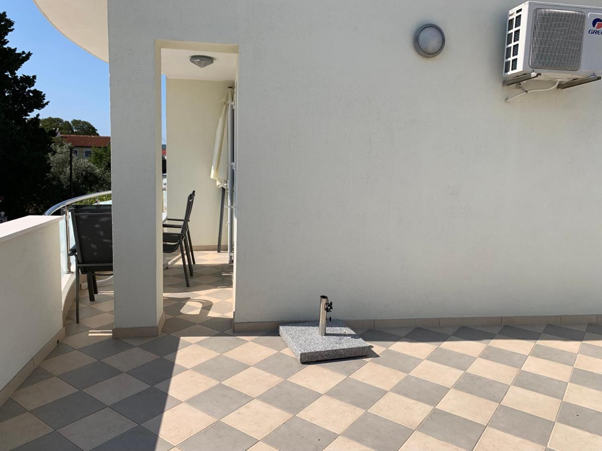 Apartments Dumancic Biograd Na Moru Ngoại thất bức ảnh