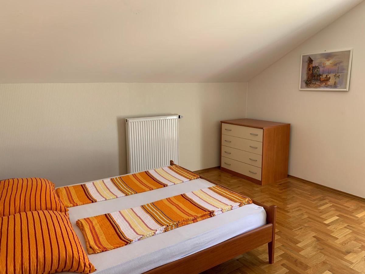 Apartments Dumancic Biograd Na Moru Ngoại thất bức ảnh